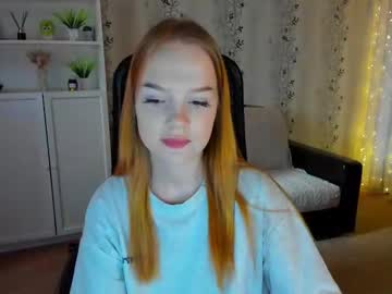 Babyfoxyy Chaturbate stream image from April 22, 2025