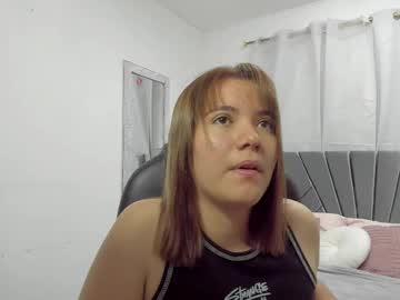 Evelyn_2511 Chaturbate stream image from April 22, 2025
