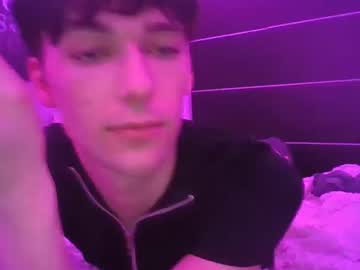 Kilobabyy Chaturbate stream image from April 22, 2025