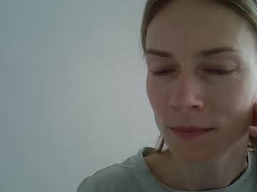 Sara_Killian Chaturbate stream image from April 22, 2025