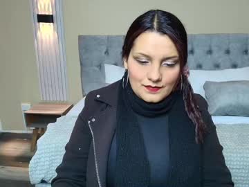 Scarletward Chaturbate stream image from April 22, 2025
