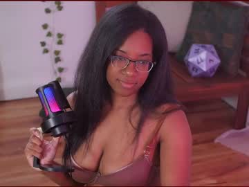 Thesesualdame Chaturbate stream image from April 22, 2025