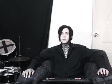 _Cuervo_Sk8 Chaturbate stream image from April 22, 2025
