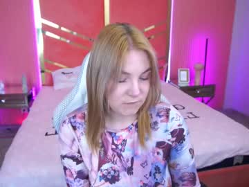 Oliviaacaarter Chaturbate stream image from April 22, 2025