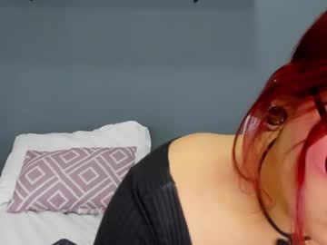 Roxxxane_X Chaturbate stream image from April 22, 2025