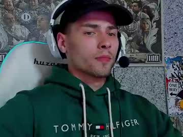 Tattsoutbeast_ Chaturbate stream image from April 22, 2025