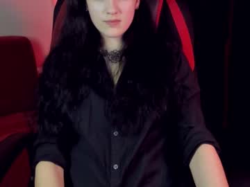 Alariafatal Chaturbate stream image from April 22, 2025