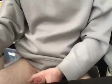 Baddersguy13 Chaturbate stream image from April 22, 2025