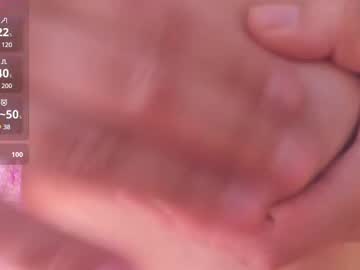 Coralrosseau Chaturbate stream image from April 22, 2025