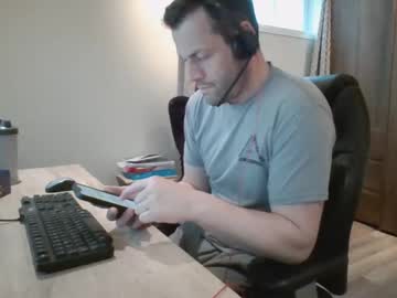 Hurley7890 Chaturbate stream image from April 22, 2025