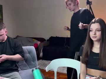 Ihavepaws33 Chaturbate stream image from April 22, 2025