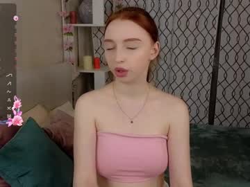 Lilleylakiki Chaturbate stream image from April 22, 2025