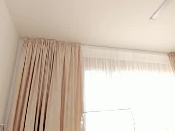 Lissababe11 Chaturbate stream image from April 22, 2025