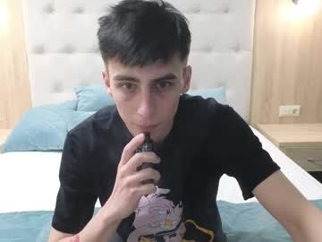 Cb_Cat Chaturbate stream image from April 22, 2025