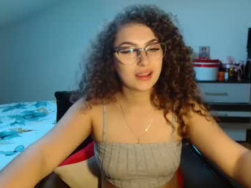 Chanelis069 Chaturbate stream image from April 22, 2025