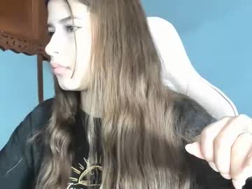 _Evaconnor Chaturbate stream image from April 22, 2025