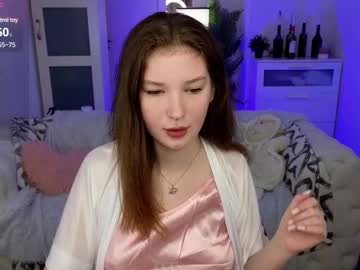 Mona_Sun_ Chaturbate stream image from April 22, 2025