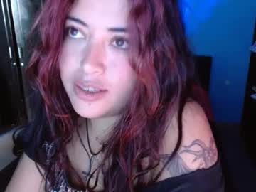 Rebellullaby Chaturbate stream image from April 22, 2025