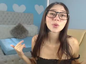 Rosewhite_02 Chaturbate stream image from April 22, 2025
