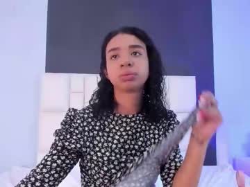 Suzanelee Chaturbate stream image from April 22, 2025
