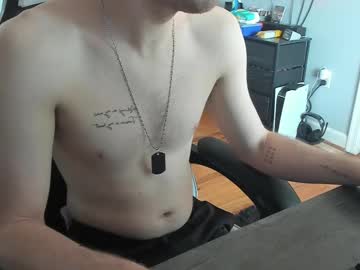 Austhehomo Chaturbate stream image from April 22, 2025
