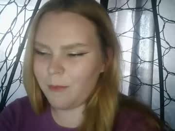 Blushing_Star Chaturbate stream image from April 22, 2025