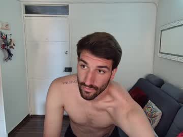 Naugthy18boy Chaturbate stream image from April 22, 2025