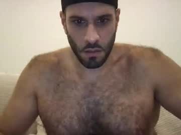 Yul53 Chaturbate stream image from April 22, 2025