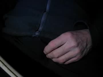 Justme39057 Chaturbate stream image from April 22, 2025