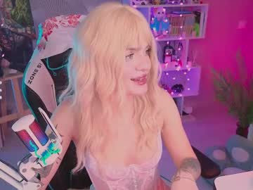 Lumirage_Exe Chaturbate stream image from April 22, 2025