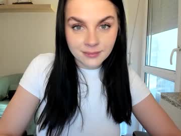 Mayaa2005 Chaturbate stream image from April 22, 2025