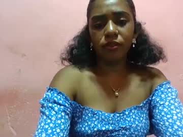 Verronique1511 Chaturbate stream image from April 22, 2025