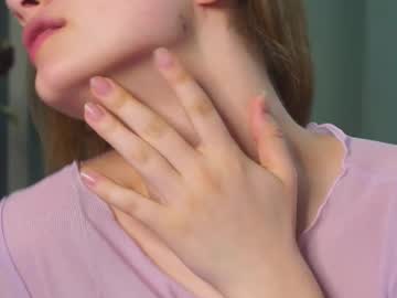 Lizbethcoll Chaturbate stream image from April 22, 2025