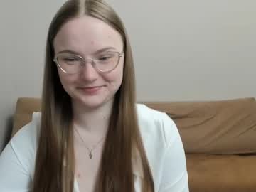 Miya_Mimi Chaturbate stream image from April 22, 2025