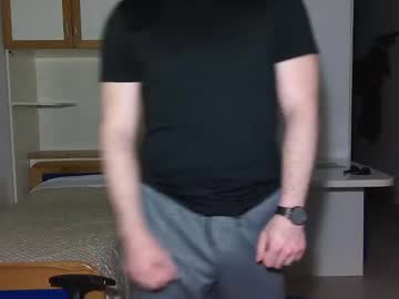 Gianniamalfi Chaturbate stream image from April 22, 2025