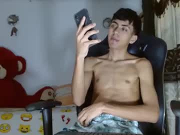 Iammaik Chaturbate stream image from April 22, 2025