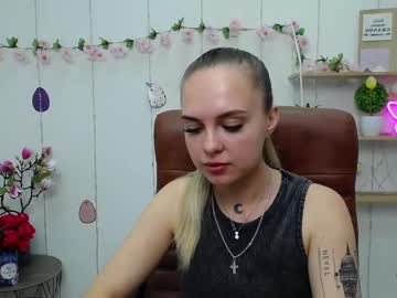 Khaleesimoon Chaturbate stream image from April 22, 2025