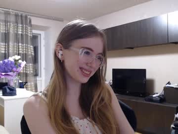 Shelleycoote Chaturbate stream image from April 22, 2025