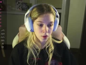 Soft_Kate Chaturbate stream image from April 22, 2025
