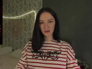 Alena_Navi Chaturbate stream image from April 22, 2025