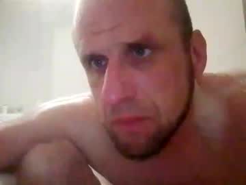 Banderoza12345 Chaturbate stream image from April 22, 2025