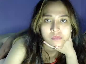 Dolfvlucy Chaturbate stream image from April 22, 2025