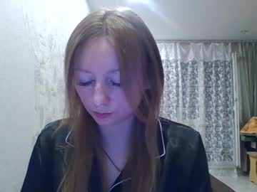 Eadlingail Chaturbate stream image from April 22, 2025