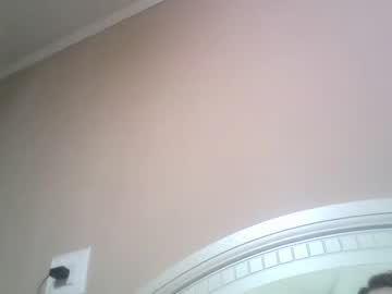Hootloove69 Chaturbate stream image from April 22, 2025