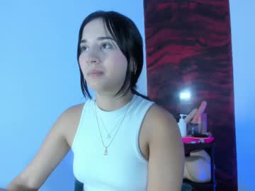 Letymillerss Chaturbate stream image from April 22, 2025
