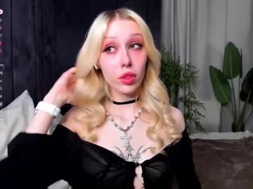 Odelladrover Chaturbate stream image from April 22, 2025