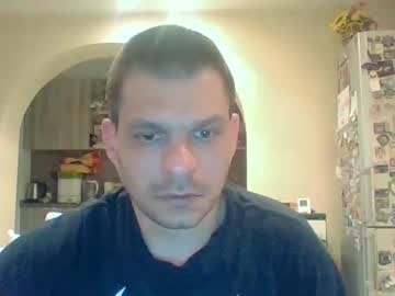Sladkiq_3 Chaturbate stream image from April 22, 2025