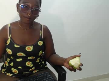 Zahhysims Chaturbate stream image from April 22, 2025