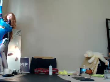 Adamseve777 Chaturbate stream image from April 22, 2025