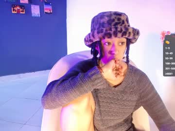 Ela_0 Chaturbate stream image from April 22, 2025